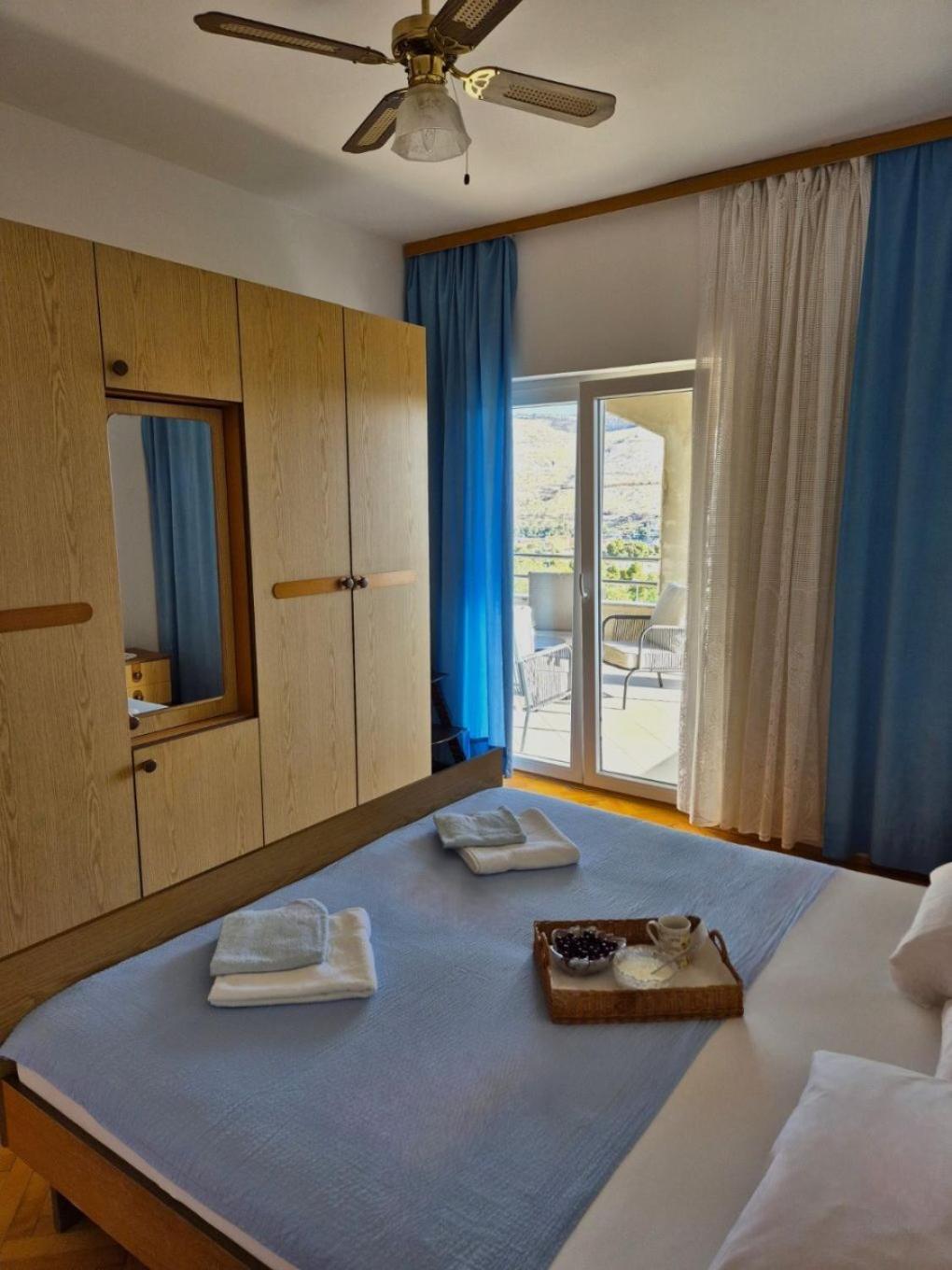 Apartments Josi - Parking And Barbecue Grebaštica المظهر الخارجي الصورة