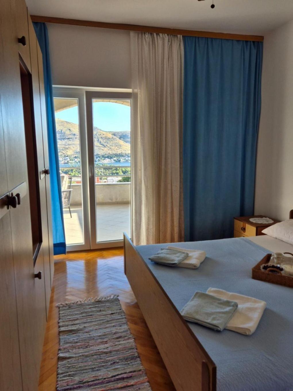Apartments Josi - Parking And Barbecue Grebaštica المظهر الخارجي الصورة